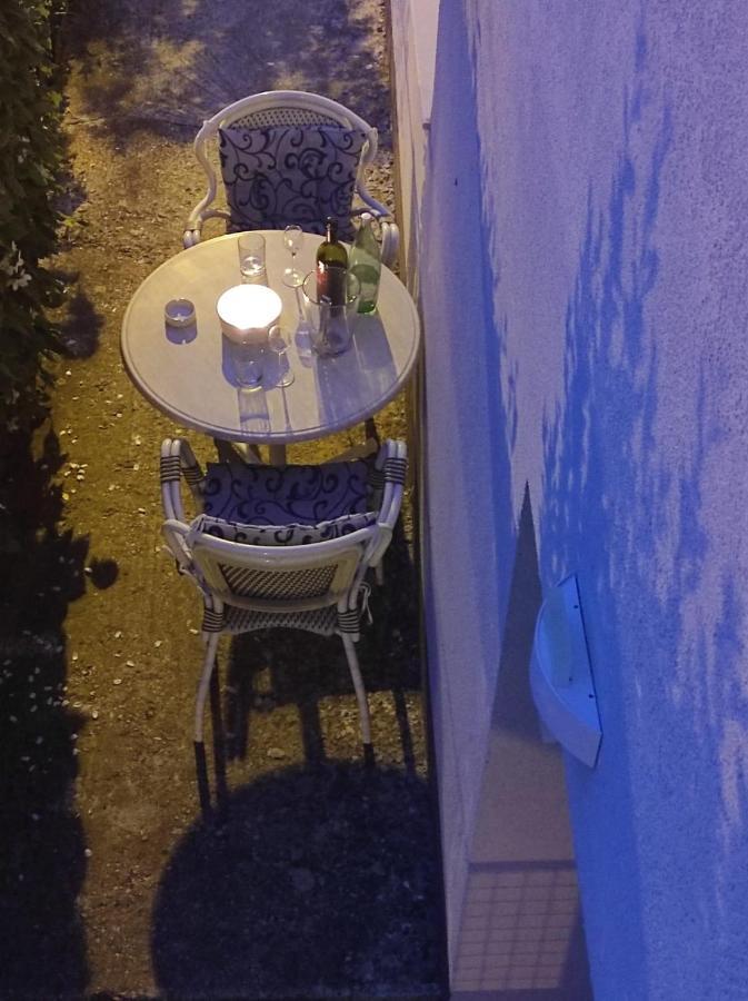 Studio Apartment Petrov شيبينيك المظهر الخارجي الصورة