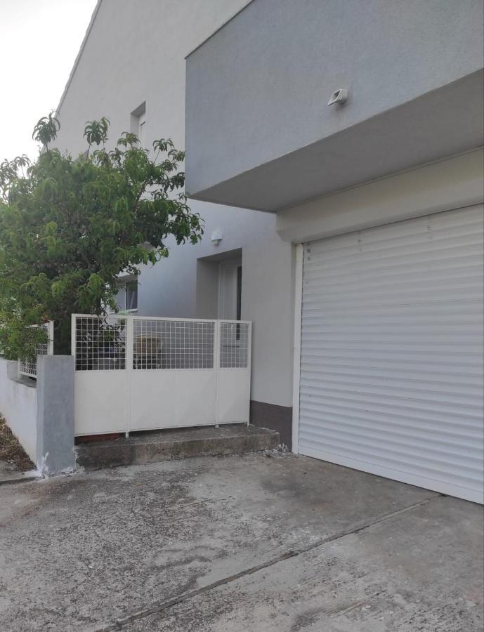 Studio Apartment Petrov شيبينيك المظهر الخارجي الصورة